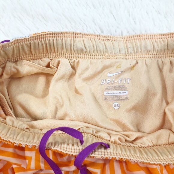 Nike Dri-Fit Orange Chevron Running Shorts Size XS - Picture 6 of 6